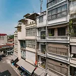 Tamundi Homestay Train Street View- Dong Xuan Market