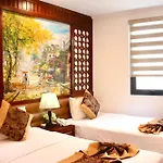 DE LA SOIE Hotel