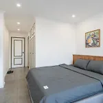 Location/Big Group/Private Villa With Pool And Kitchen