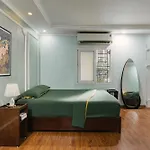 Drumie Home, 50M To Hoan Kiem Lake - By Antique