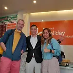 Hanoi Holiday Hotel