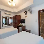 A25 Hotel - 221 Bach Mai