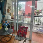H2Homestayold Quarter Automatic Check Int3