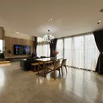 Pentstudio West Lake - Duplex Apartment Near West Lake & Lotte Mall