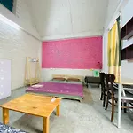 May\'S House