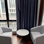 NguyẽN QuyèN Hotel