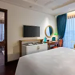 Peridot Grand Luxury Boutique Hotel