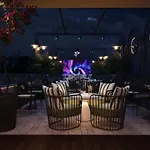 Hanoi Victor Metropolis Hotel & Rooftop Bar
