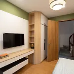 Home Of Serenity - 3 Bedroom & 3 Baths - 1\' To Hoan Kiem Lake & Old Quarter