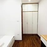 Era Apartment Thinh Hao