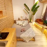 Tropical Home 2