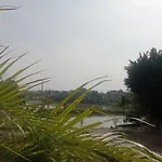 Nha Nghi Fancy