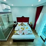 Luxury Hanoi Hotel