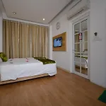 Blue Hanoi Inn Center Hotel