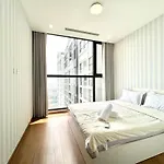 Luxury Apartment Vinhomes Skylake