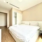 Luxury Apartment Vinhomes Skylake