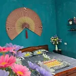 Alley Homestay