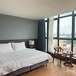 Luxe Paradise Hotel Nguyen Khac Hieu