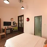 Old Quarter Family Hotel