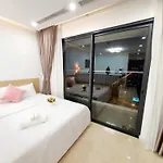 D\'Capitale Studio Luxury Apt #Jerry\'S House