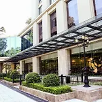 Army Hotel