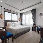 Bonsella Hotel