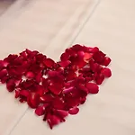 Hanoi Passion Suite Hotel