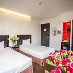Dinh Hotel