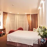 Dinh Hotel