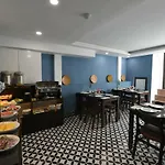 Hanoi Elpis Central Hotel