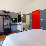 The Poppy Villa & Hotel
