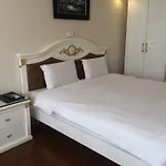 Pearl Hotel