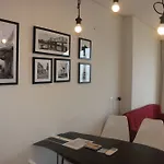 Phuong Apartment Mipec Riverside