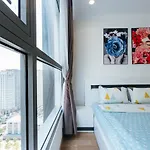 March House - Park Premium Timescity - 2-3 Bedrooms