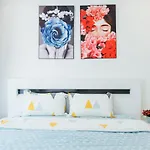 March House - Park Premium Timescity - 2-3 Bedrooms