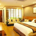 Silver Hotel