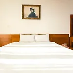 Oyo 605 Laguna04
