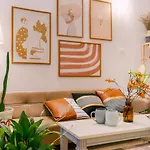 Avocado apartment