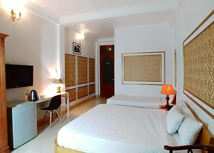 Discovery Hotel