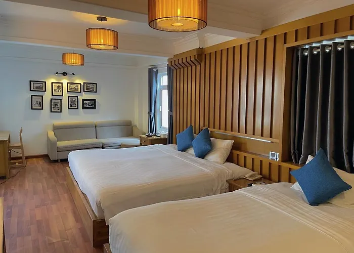 Hanoi Central Park Hotel