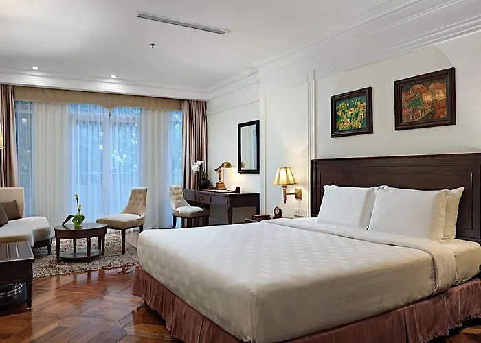 Silk Path Boutique Hanoi