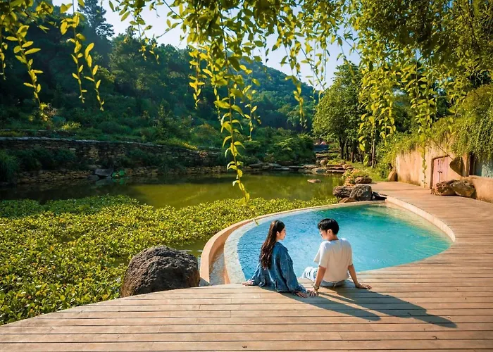 Amaya Retreat