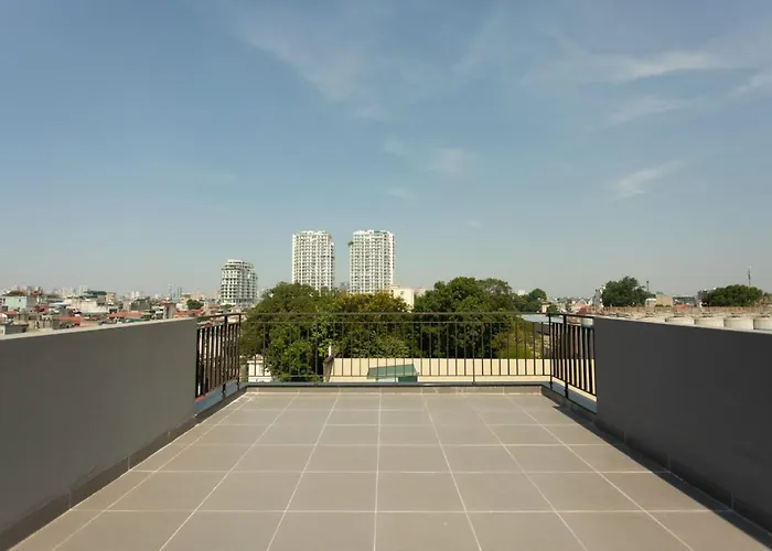 The Carnation Apartment 02
