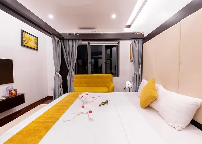 Hanoi Cozy Legend Hotel