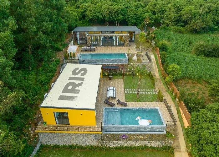 Iris Villas Venuestay