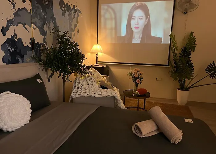 Lahomestay Van Mieu