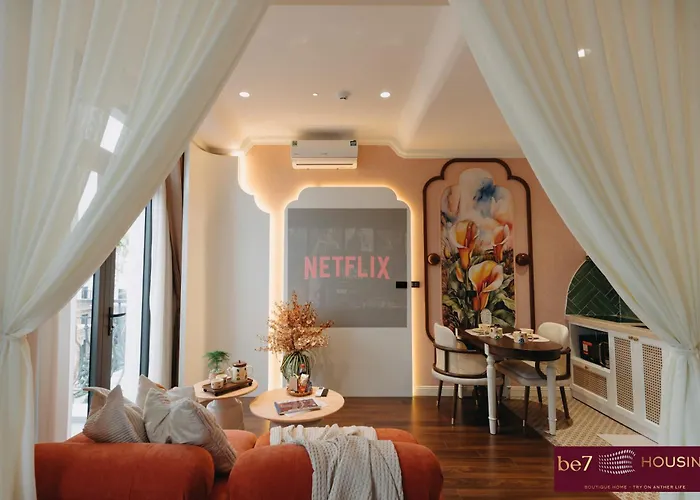 High Ser-Apt -Warmly & Spacious- Peaceful- Bathtub- Greenview- Nearly Bus Stop- 30Mins By Car To Hanoioldquater - Vinhomes Oceanpark