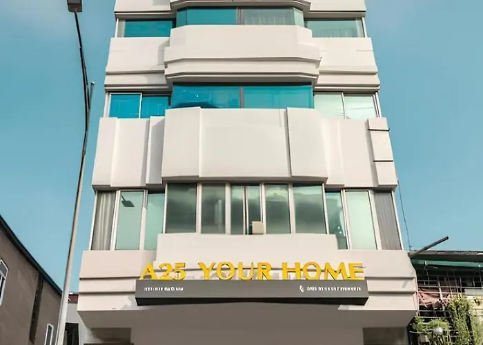 A25 Hotel - 221 Bach Mai