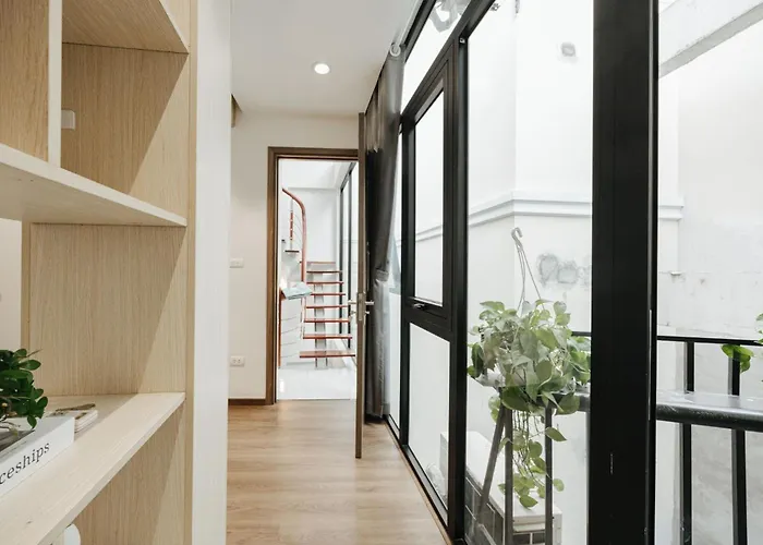 4Brs 20Mtohoankiemlake Central Private Oldquarter