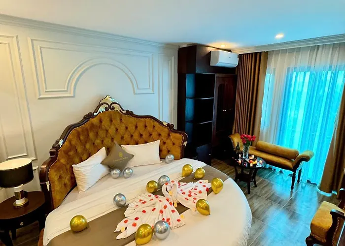 Luxury Hanoi Hotel
